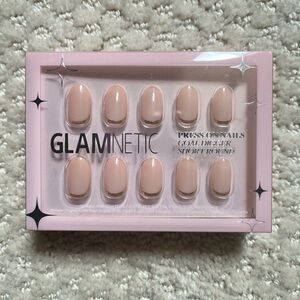 Brand new, never opened Glamnetic “Goal Digger” Press-on Nails